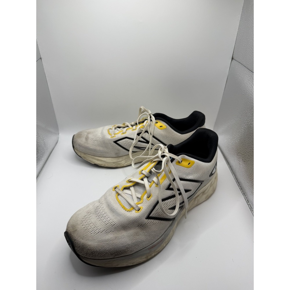 New Balance Fresh Foam 680v8 M680LW8 Mens 10.5 D White Ginger Lemon Mesh Running